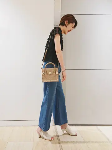 GRACE CONTINENTAL 今野　志保 コーディネート画像