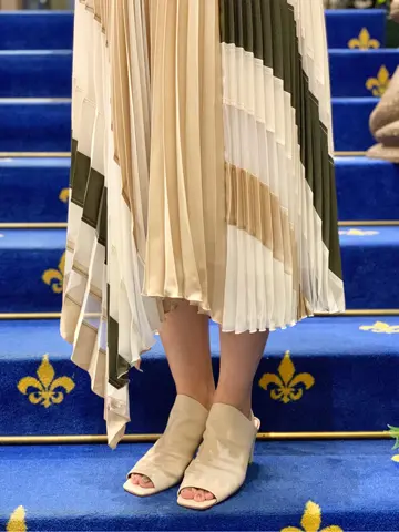 GRACE CONTINENTAL 小笠原　春菜 コーディネート画像