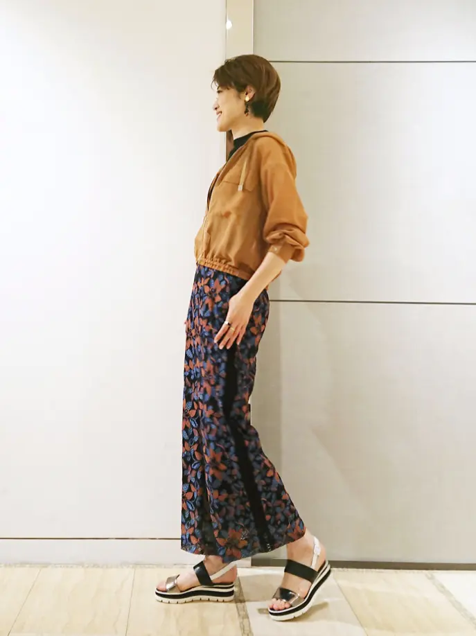 GRACE CONTINENTAL 今野　志保 コーディネート画像