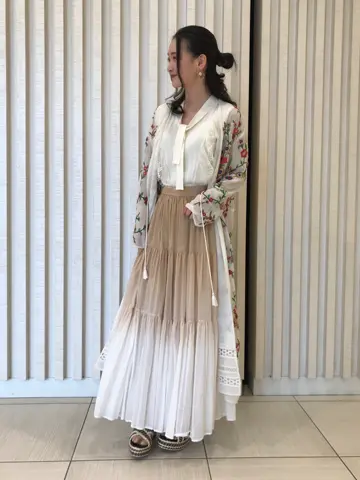 GRACE CONTINENTAL Nakatsu.m コーディネート画像