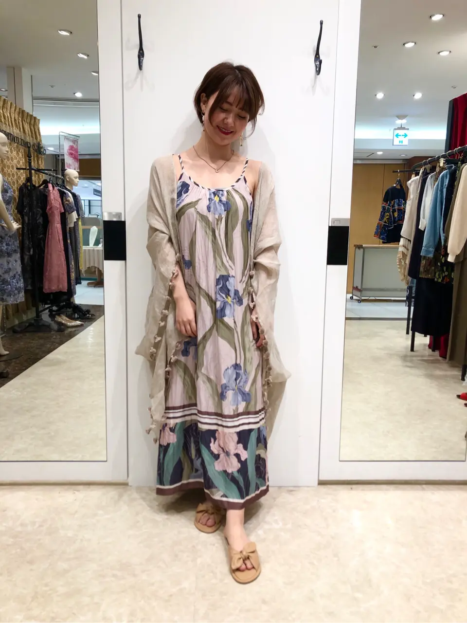 GRACE CONTINENTAL ebata. コーディネート画像