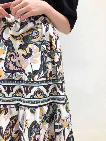 GRACE CONTINENTAL minami コーディネート画像