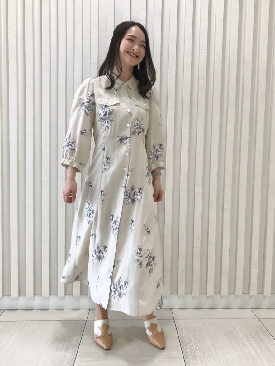 GRACE CONTINENTAL Nakatsu.m コーディネート画像