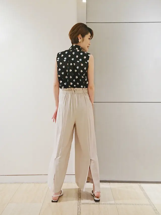 GRACE CONTINENTAL 今野　志保 コーディネート画像