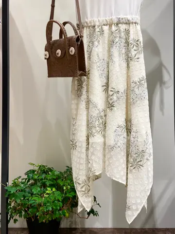 GRACE CONTINENTAL Yume コーディネート画像