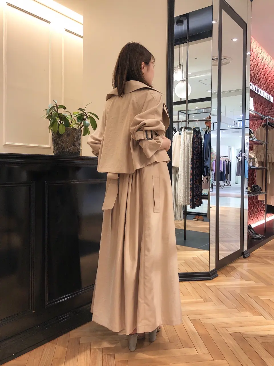 GRACE CONTINENTAL minami コーディネート画像