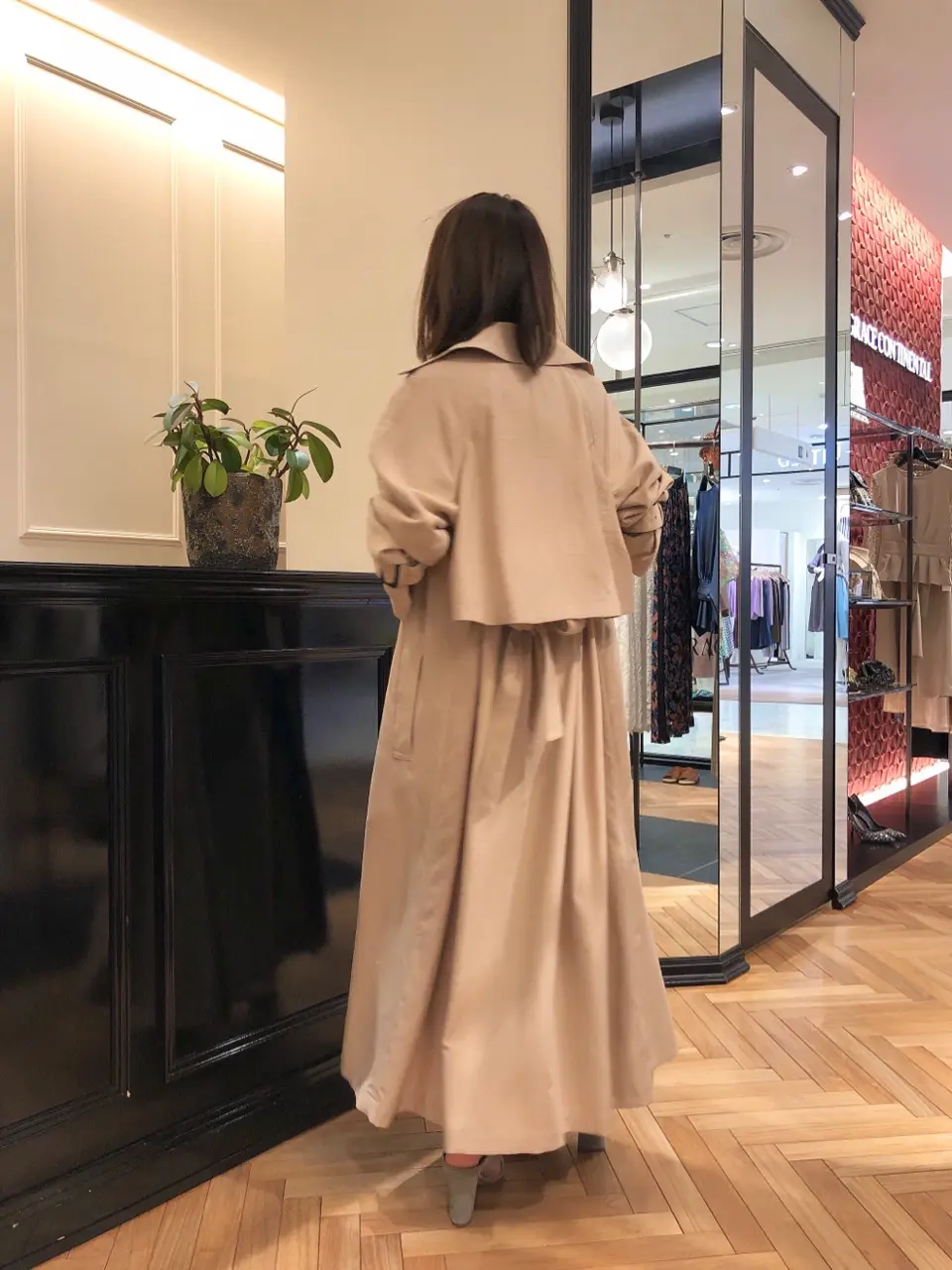 GRACE CONTINENTAL minami コーディネート画像