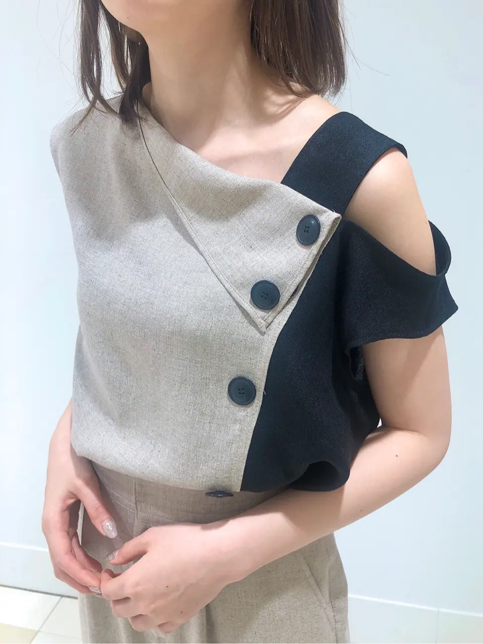 GRACE CONTINENTAL minami コーディネート画像