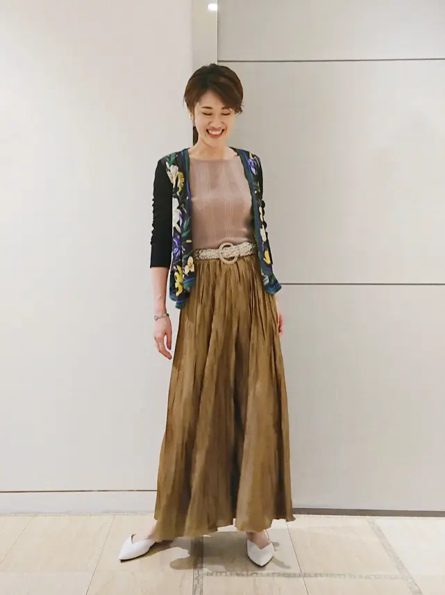 GRACE CONTINENTAL 今野　志保 コーディネート画像