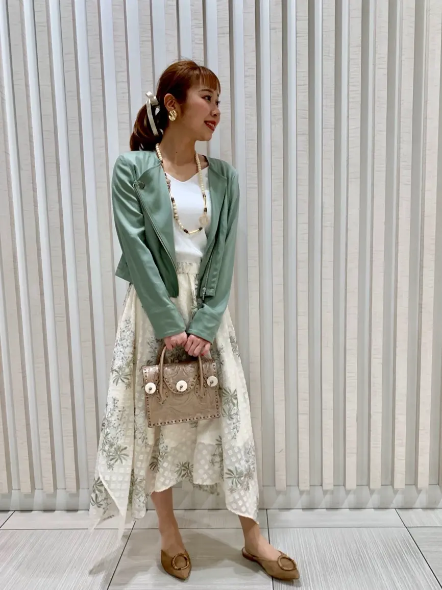 GRACE CONTINENTAL mai コーディネート画像