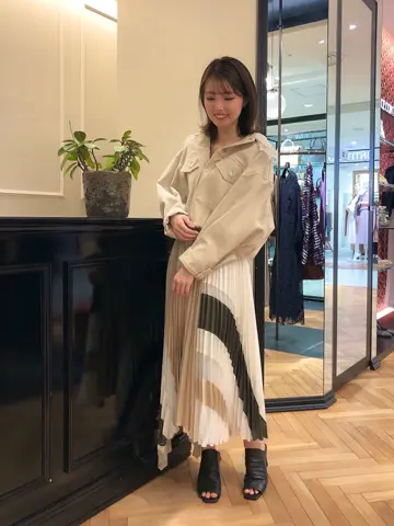 GRACE CONTINENTAL minami コーディネート画像