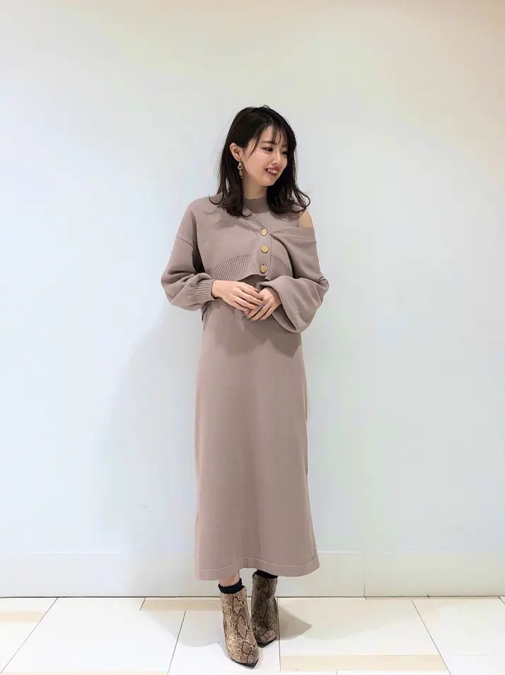 GRACE CONTINENTAL minami コーディネート画像