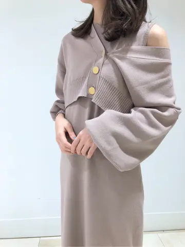 GRACE CONTINENTAL minami コーディネート画像