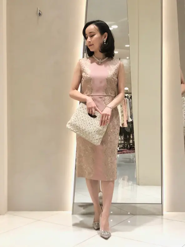 GRACE CONTINENTAL okunaka_desu コーディネート画像