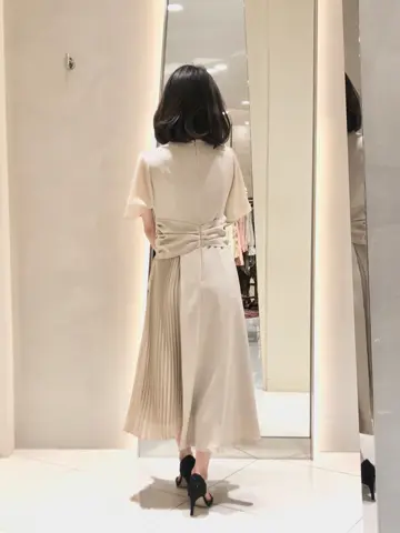 GRACE CONTINENTAL okunaka_desu コーディネート画像