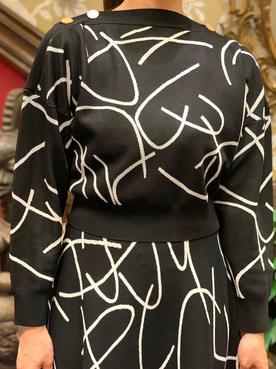 GRACE CONTINENTAL 小笠原　春菜 コーディネート画像