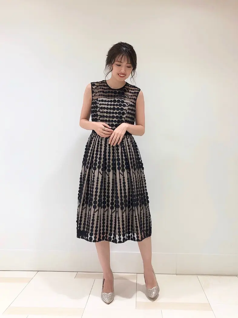 GRACE CONTINENTAL minami コーディネート画像