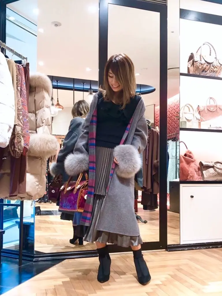 GRACE CONTINENTAL yukimi yonee コーディネート画像