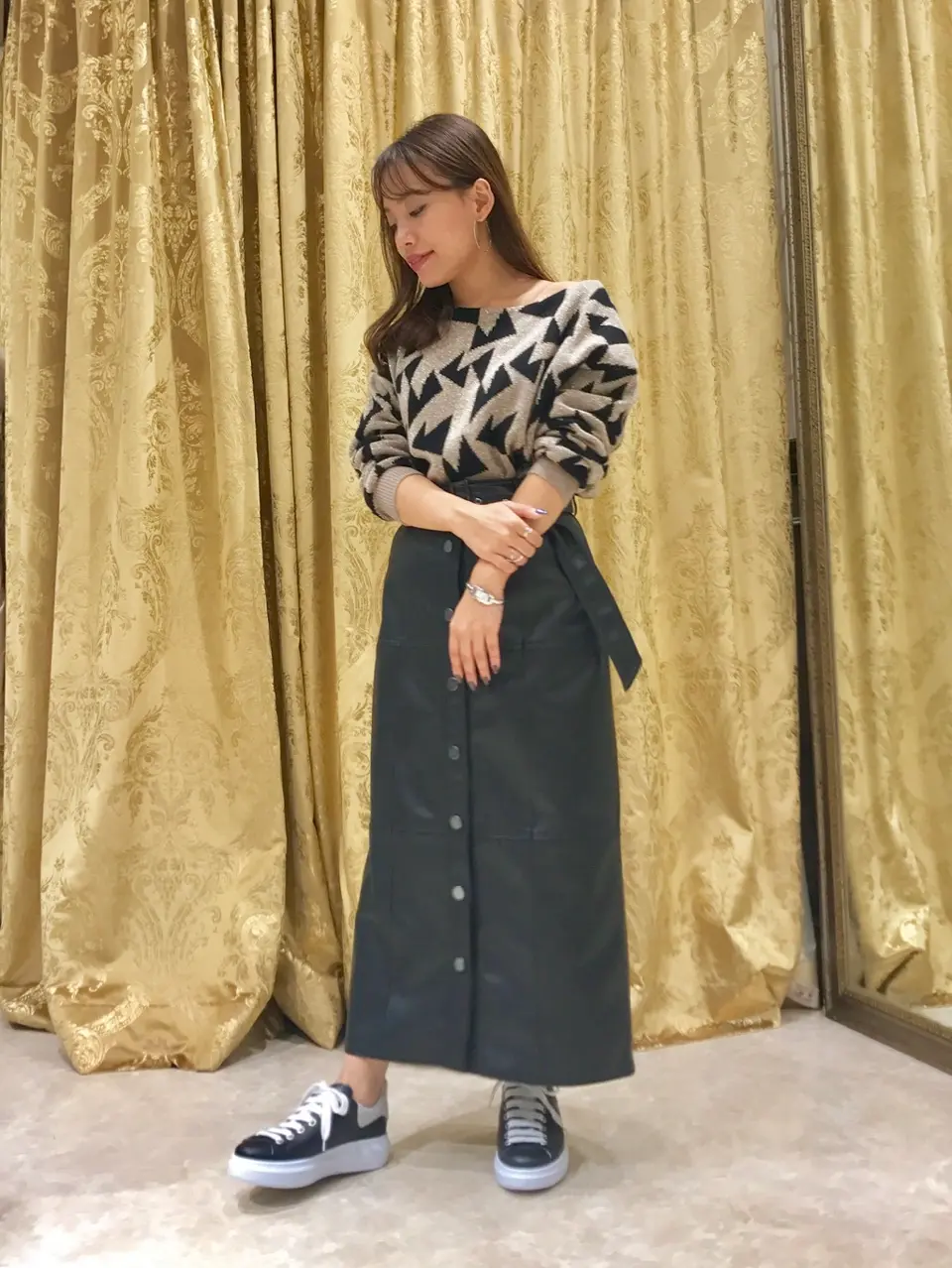 GRACE CONTINENTAL 松﨑　咲良 コーディネート画像