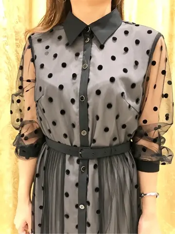 GRACE CONTINENTAL 松﨑　咲良 コーディネート画像