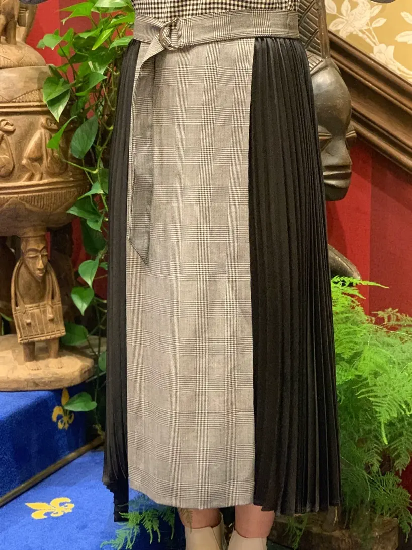 GRACE CONTINENTAL 小笠原　春菜 コーディネート画像