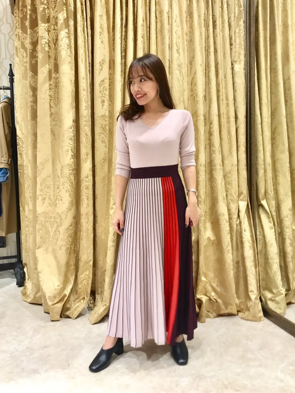 GRACE CONTINENTAL 松﨑　咲良 コーディネート画像