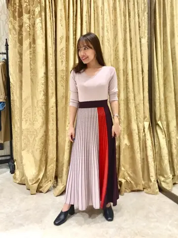 GRACE CONTINENTAL 松﨑　咲良 コーディネート画像