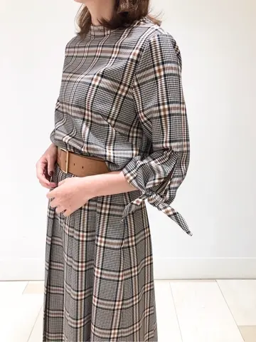 GRACE CONTINENTAL minami コーディネート画像