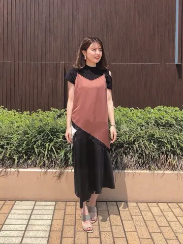 GRACE CONTINENTAL minami コーディネート画像