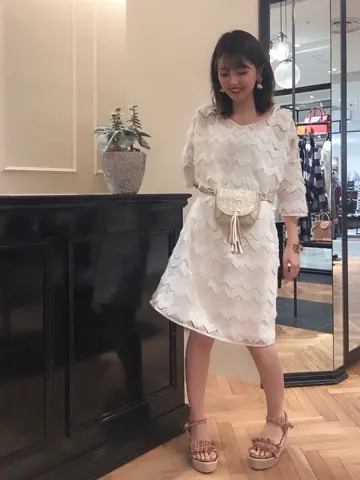 GRACE CONTINENTAL minami コーディネート画像