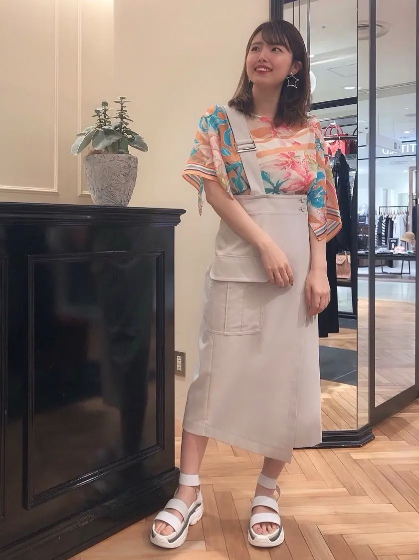 GRACE CONTINENTAL minami コーディネート画像