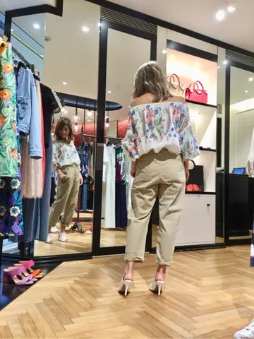 GRACE CONTINENTAL yukimi yonee コーディネート画像