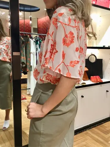 GRACE CONTINENTAL yukimi yonee コーディネート画像