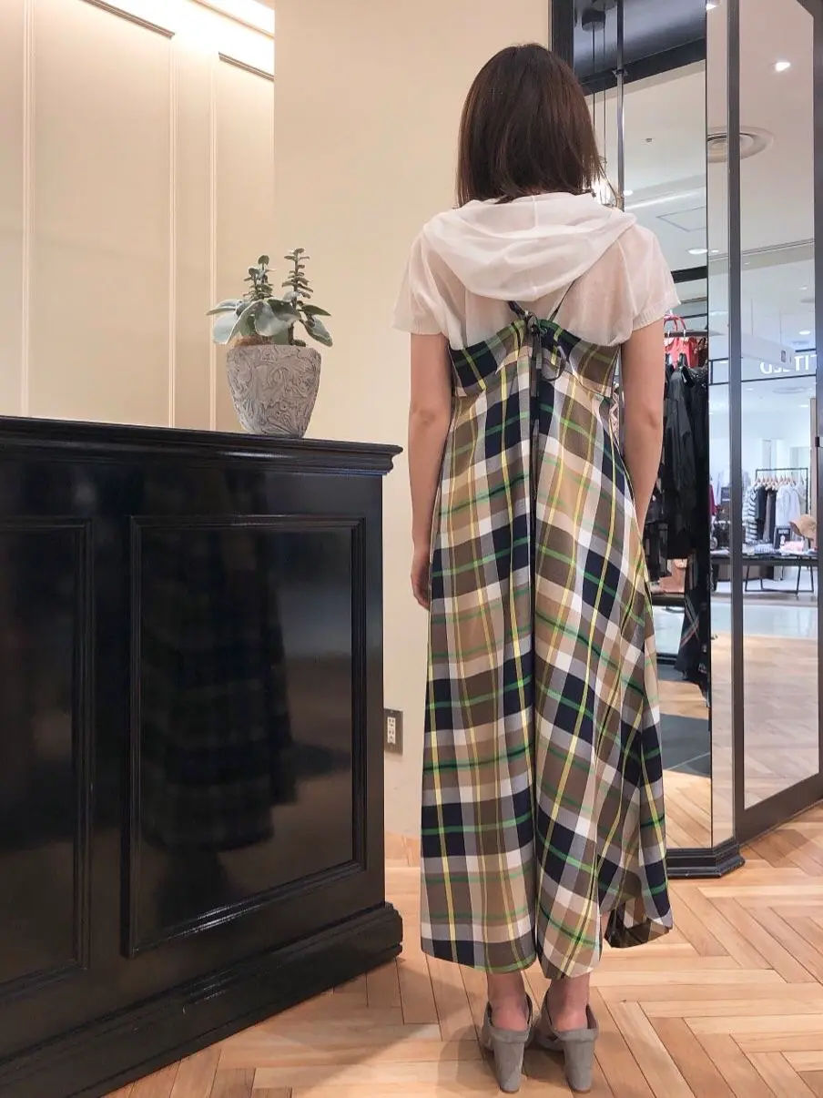 GRACE CONTINENTAL minami コーディネート画像