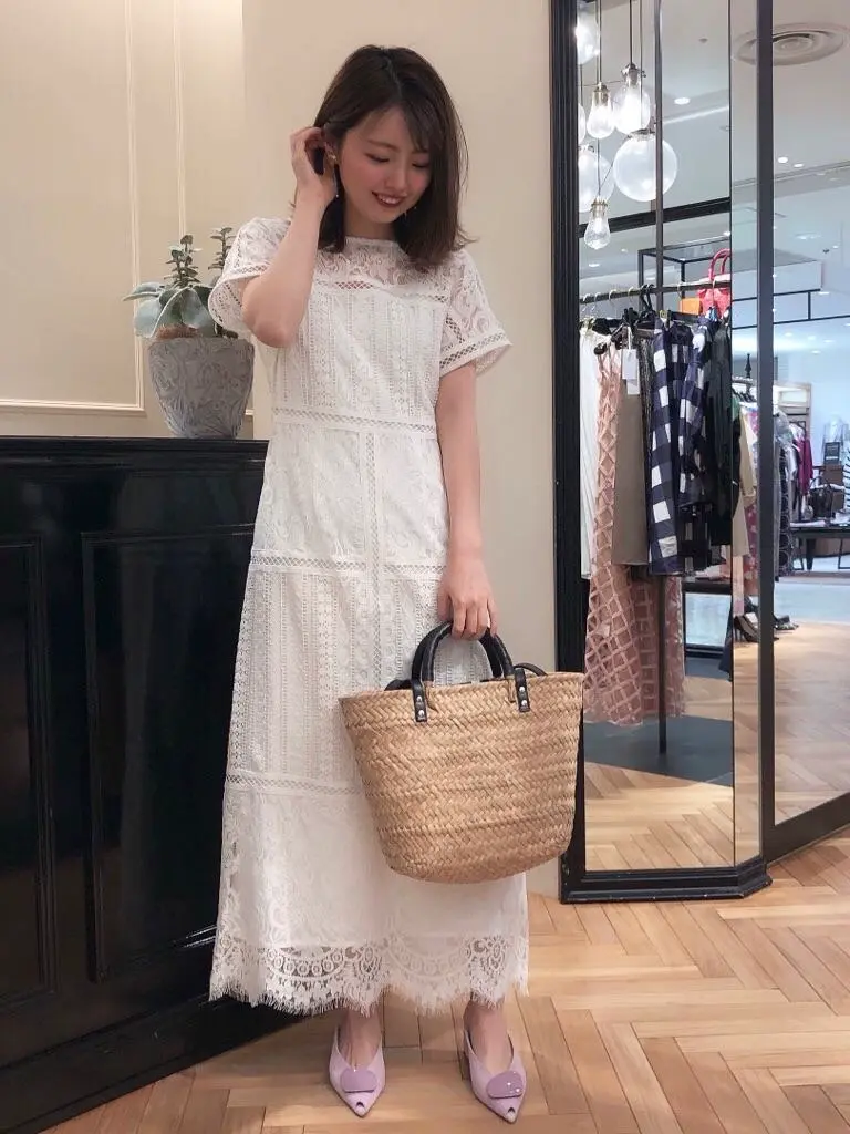 GRACE CONTINENTAL minami コーディネート画像