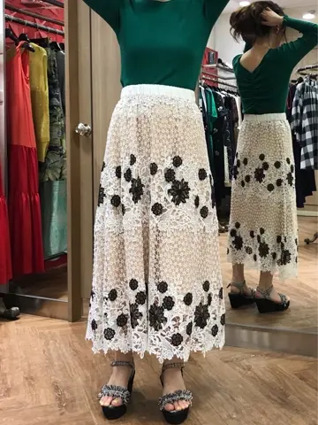 GRACE CONTINENTAL Kogane. コーディネート画像