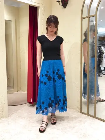 GRACE CONTINENTAL ebata. コーディネート画像