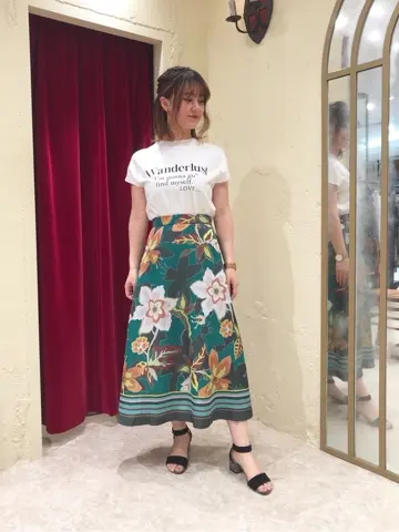 GRACE CONTINENTAL ebata. コーディネート画像