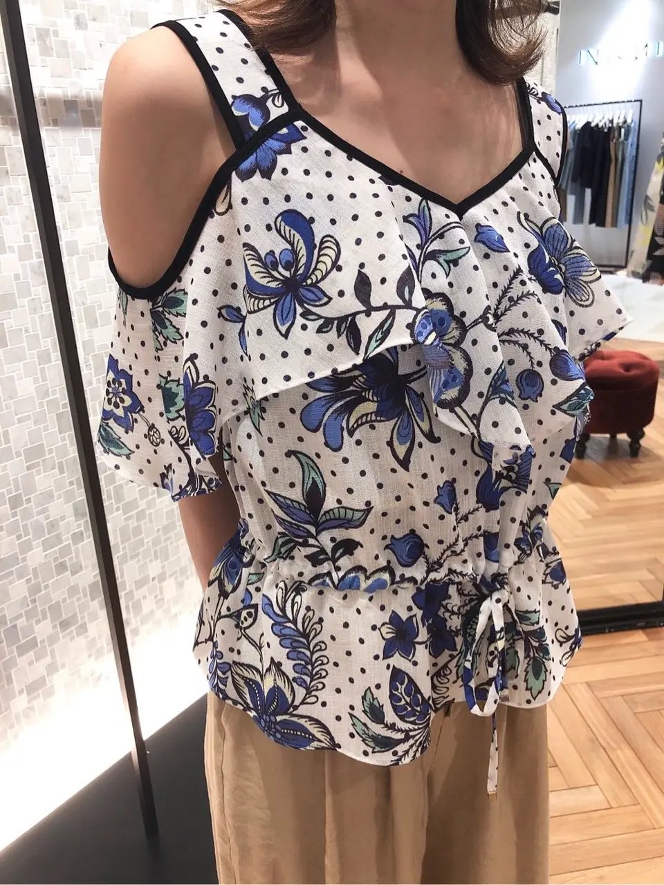 GRACE CONTINENTAL minami コーディネート画像