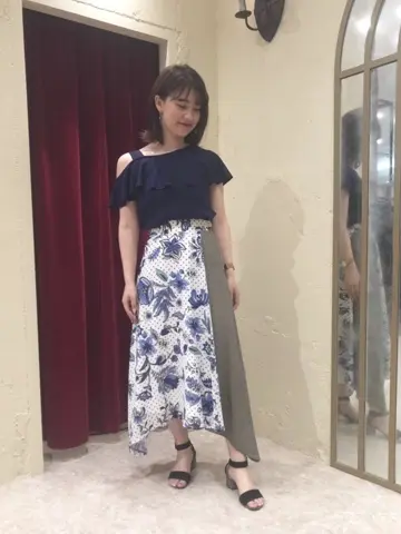 GRACE CONTINENTAL ebata. コーディネート画像