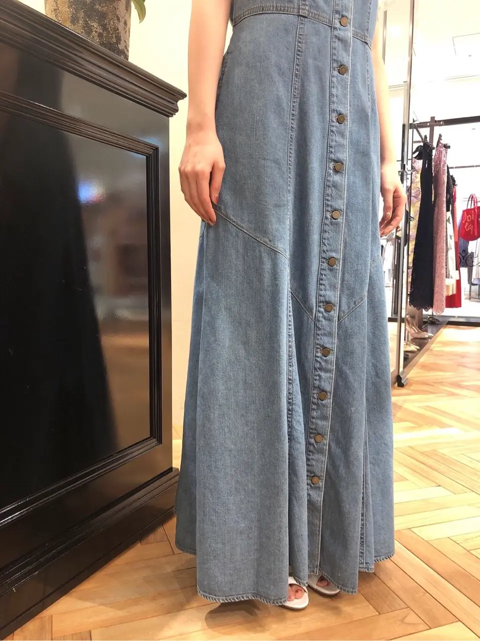 GRACE CONTINENTAL minami コーディネート画像