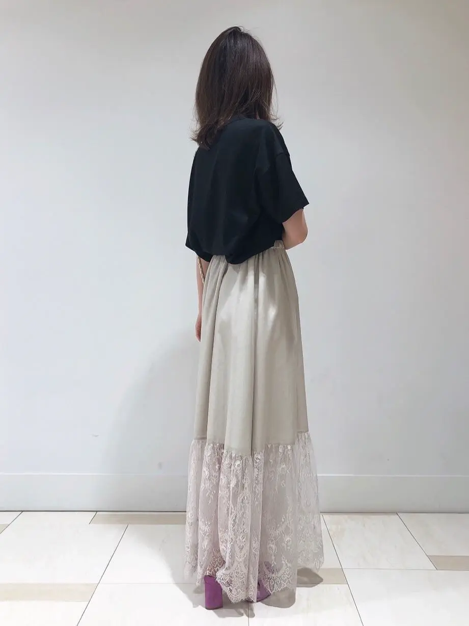 GRACE CONTINENTAL minami コーディネート画像