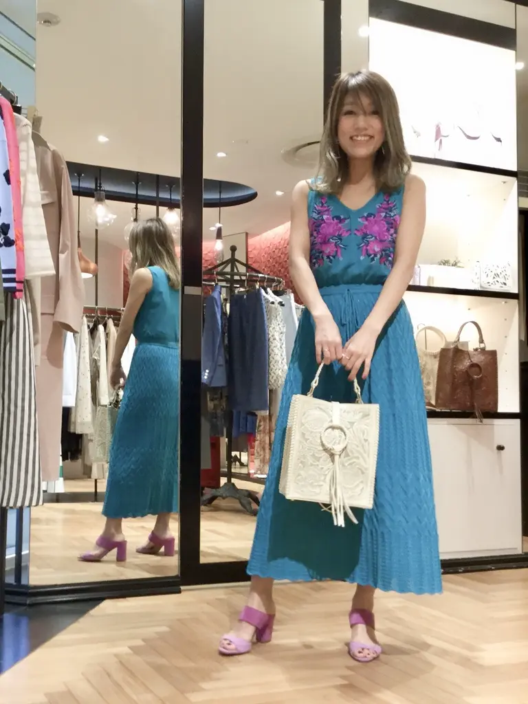 GRACE CONTINENTAL yukimi yonee コーディネート画像