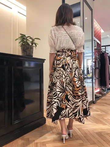 GRACE CONTINENTAL minami コーディネート画像