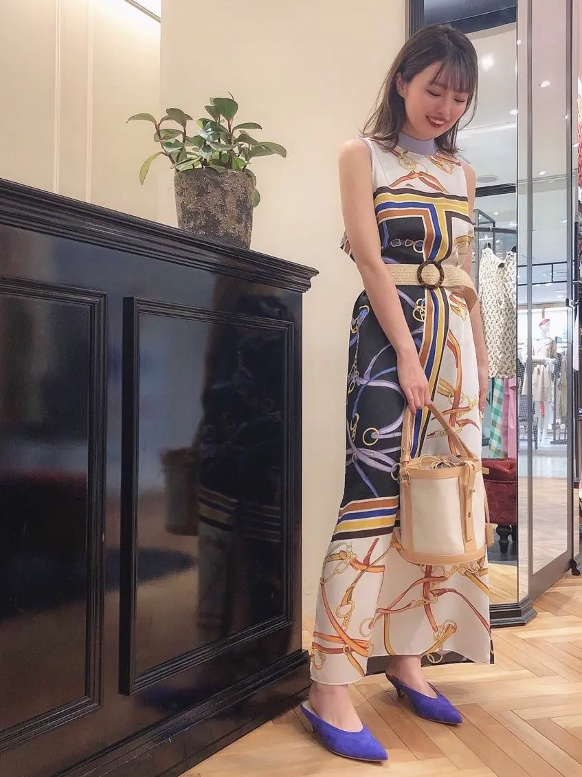 GRACE CONTINENTAL minami コーディネート画像