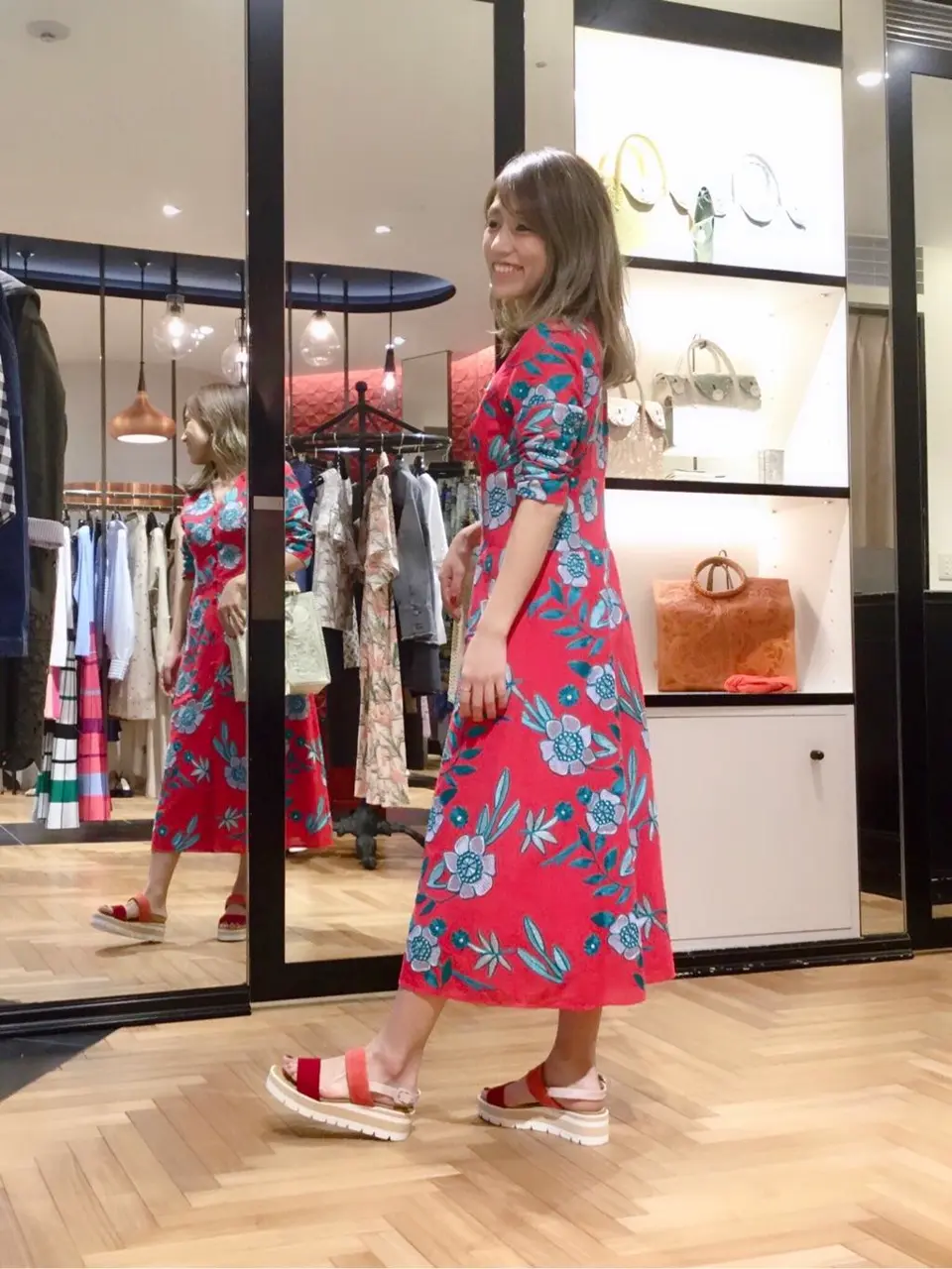 GRACE CONTINENTAL yukimi yonee コーディネート画像