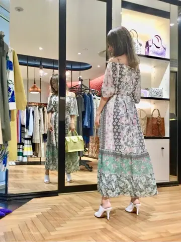 GRACE CONTINENTAL yukimi yonee コーディネート画像