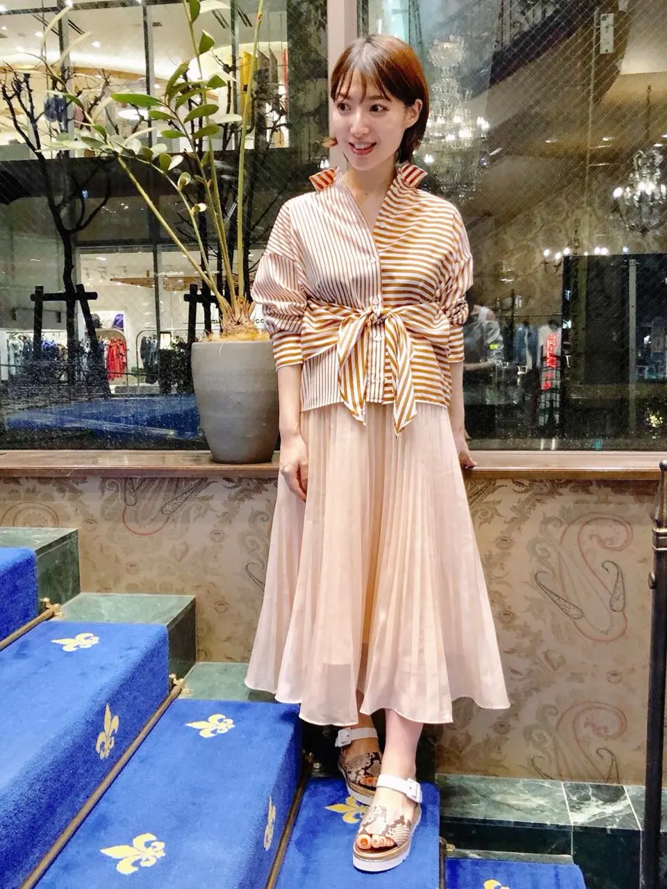 GRACE CONTINENTAL 青木育日 コーディネート画像