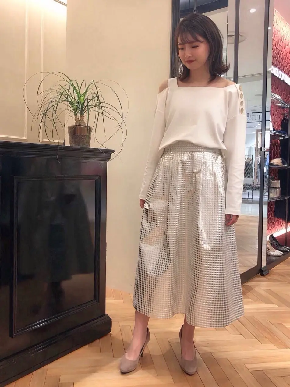 GRACE CONTINENTAL minami コーディネート画像