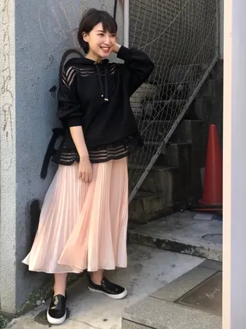 GRACE CONTINENTAL 青木育日 コーディネート画像